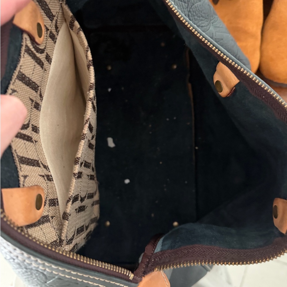 Carolina Herrera Boston Bag (zipper) - Picture 5 of 6